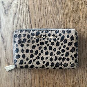 Michael Kors small leather Zip Wallet